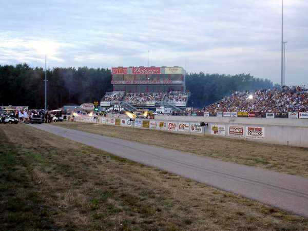 US-131 Motorsports Park - Funny Cars01